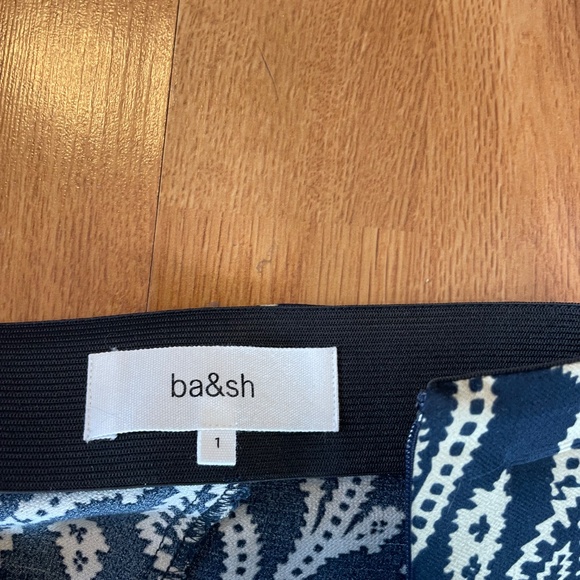 Patterned mini skirt - Picture 4 of 5